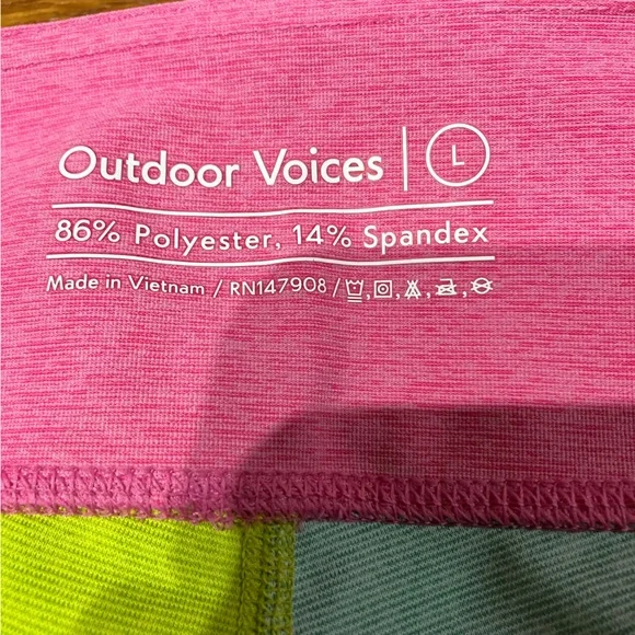 Outdoor Voices shorts - Picture 4 of 8